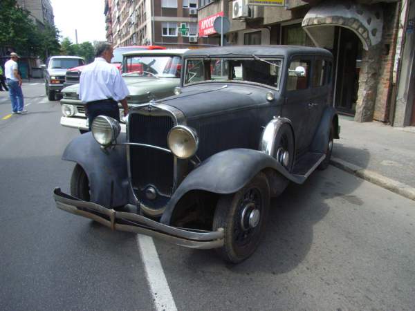 Dodge 1931 Belgrade, Sarajevska Street, Serbia 2010